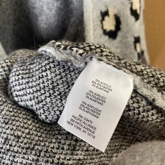 Ellen Tracy leopard long Cardigan duster women's large - Picture 5 of 6